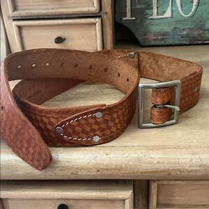 Vintage McGuire-Nicholas Leather Men’s Belt Mexico Tooled Basket Weave Cognac